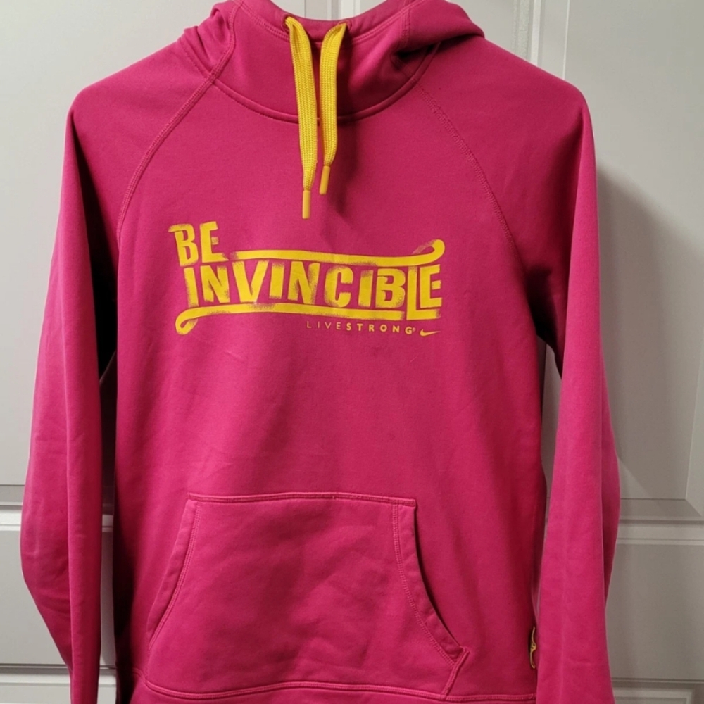 Nike Livestrong Hoodie Women's Size: Medium Be Invisible